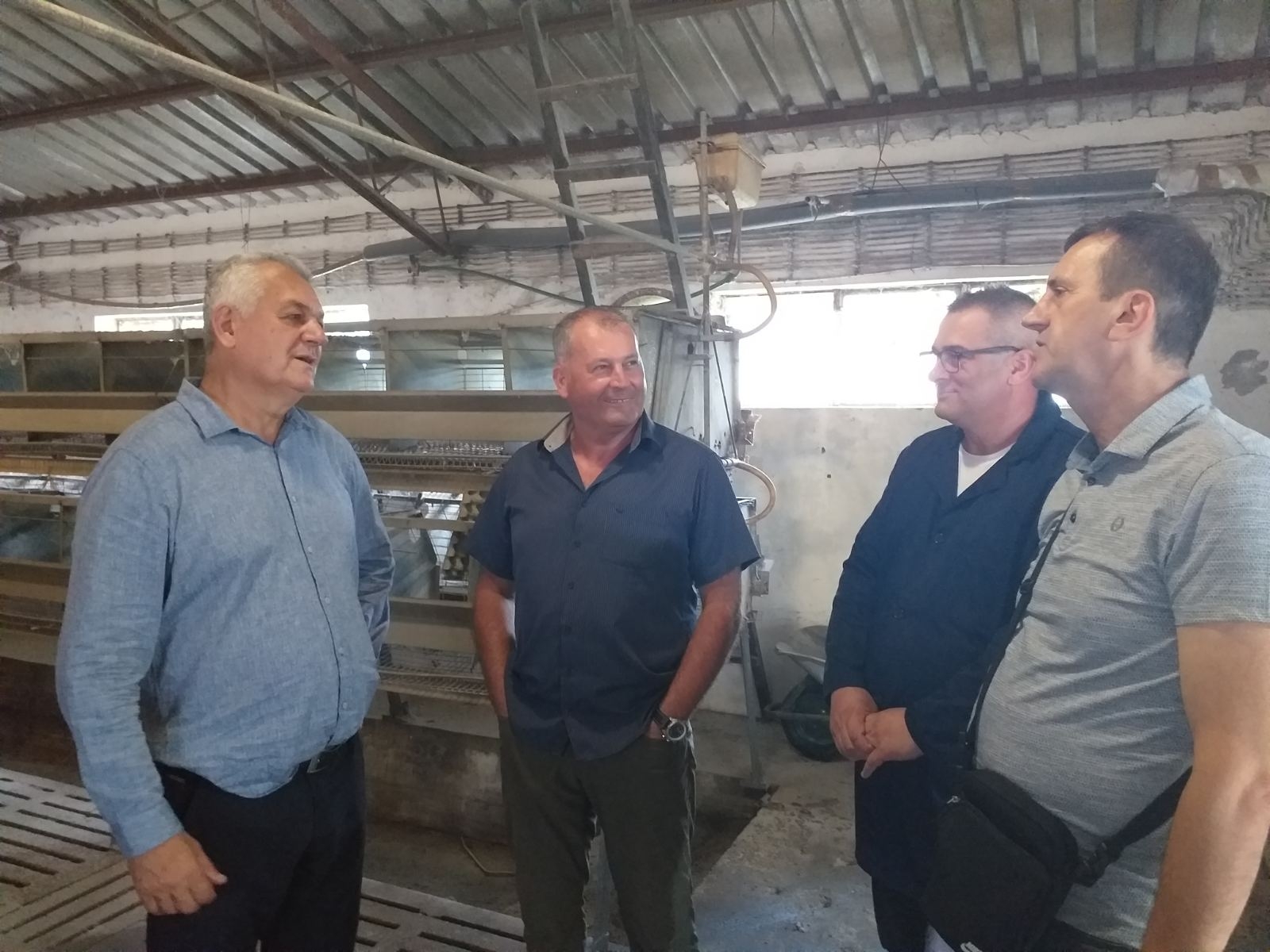 MINISTAR VINKO MARIĆ POSJETIO ZENIČKI ZATVOR U KOJEM ZATVORENICI PROIZVODE HRANU ZA SEBE I ČUVARE