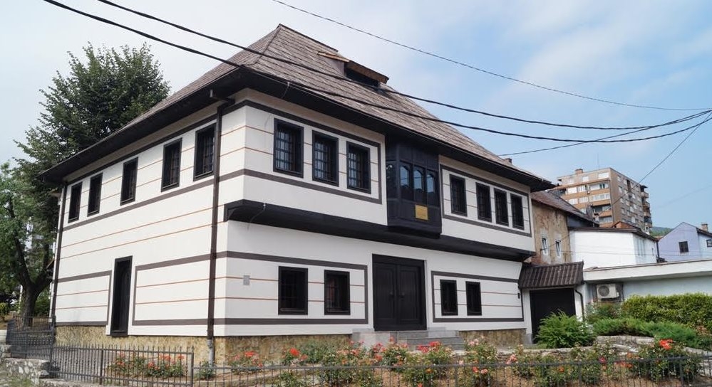 VLADA ZDK ODOBRILA MUFTIJSTVU ZENIČKOM 5.000 KM ZA VJERSKO-KULTURNU MANIFESTACIJU LASTAVICA 2018