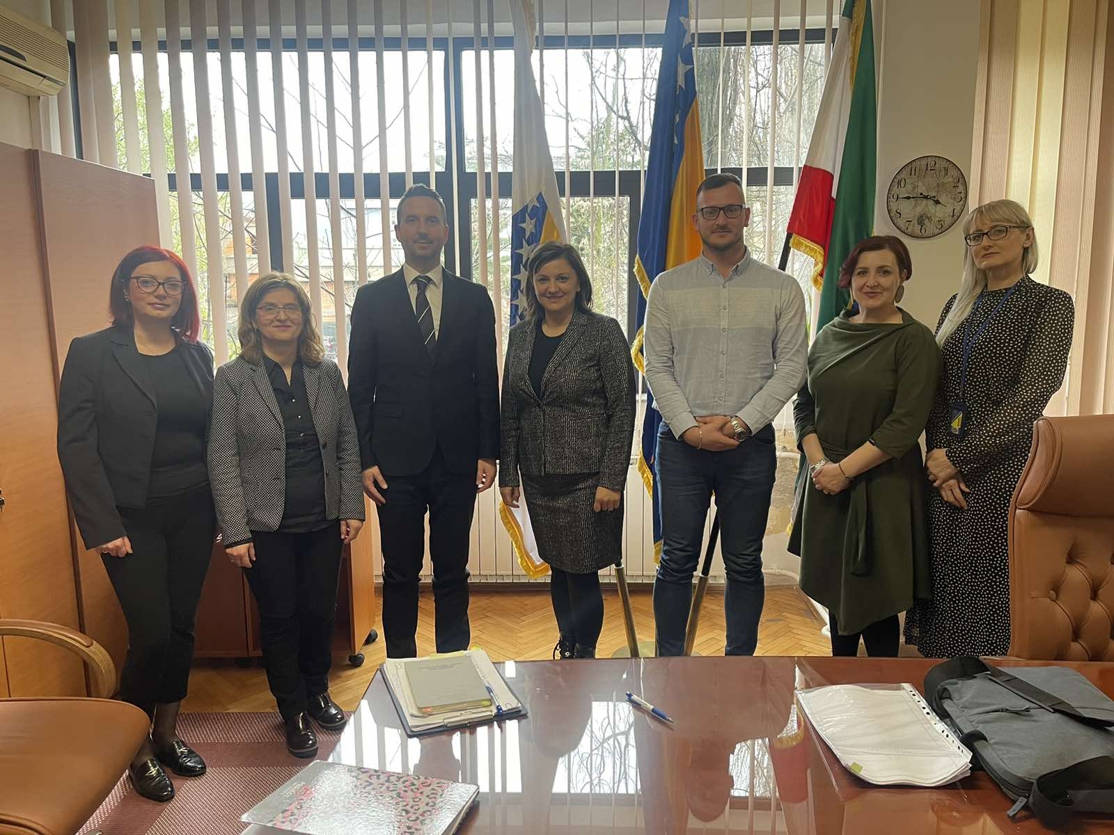 MINISTAR HASANIČEVIĆ OBIŠAO NOVOIZGRAĐENE PROSTORIJE OPĆINSKOG SUDA U ZENICI