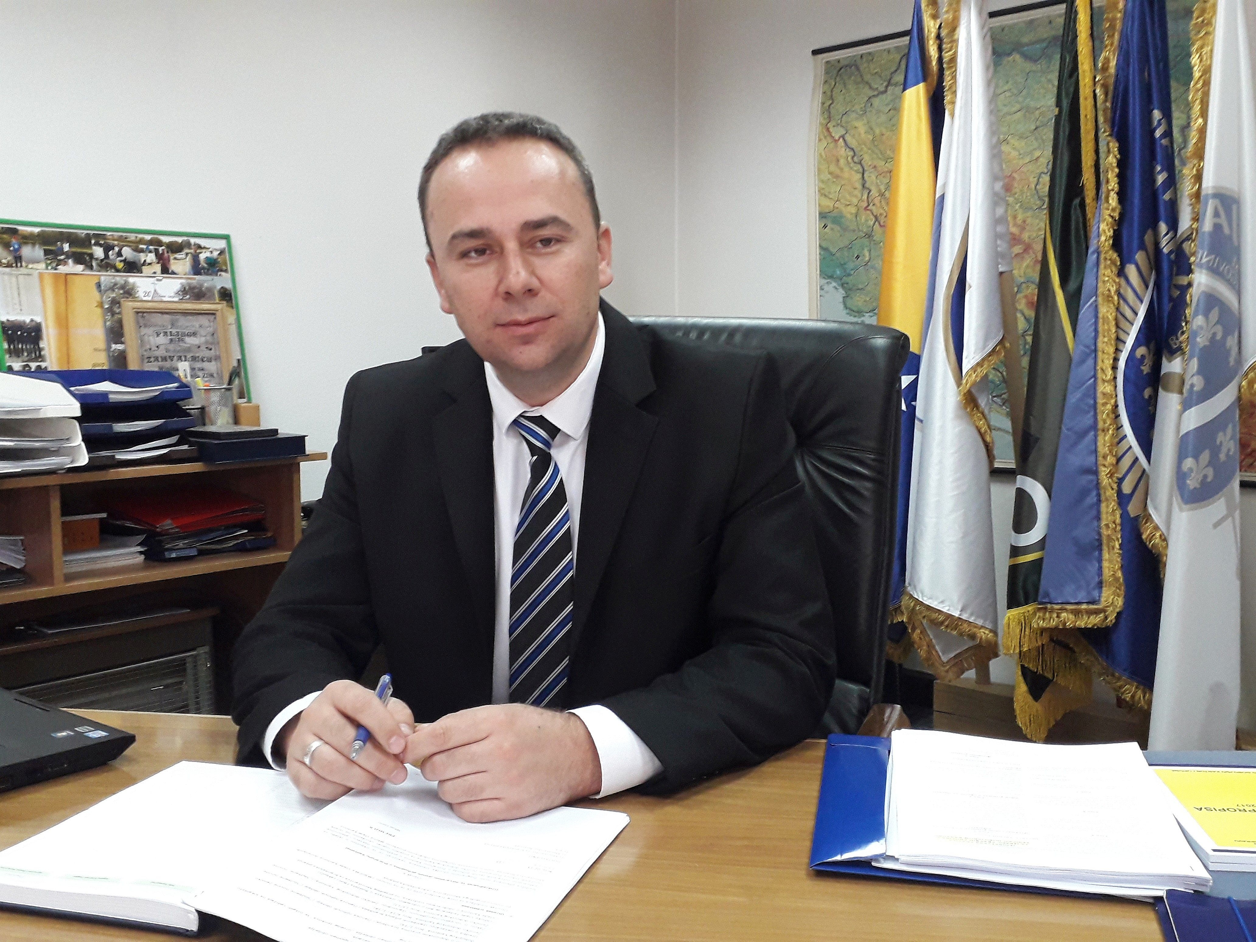 STIPENDIJE ZA SVE: BORAČKE STIPENDIJE ĆE DOBITI SVIH 1.992 STUDENATA IZ ZDK KOJI SU ISPUNILI USLOVE KONKURSA