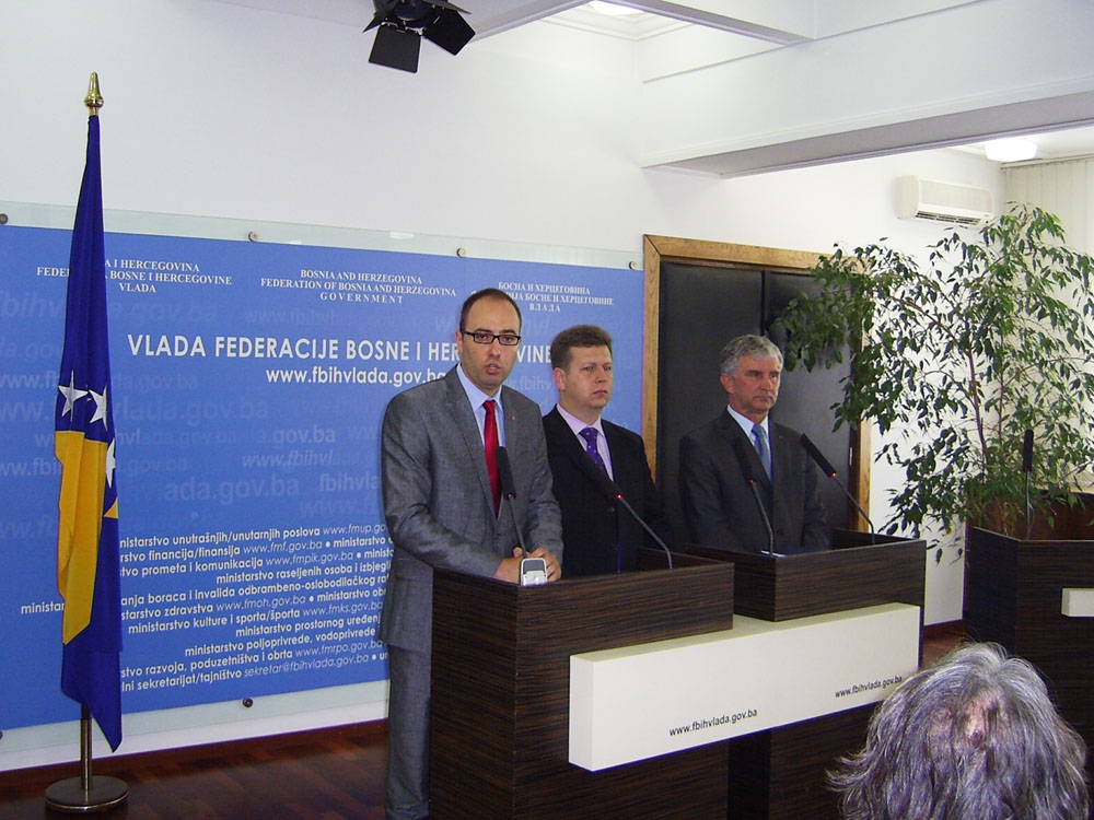 sa konferencije za medije