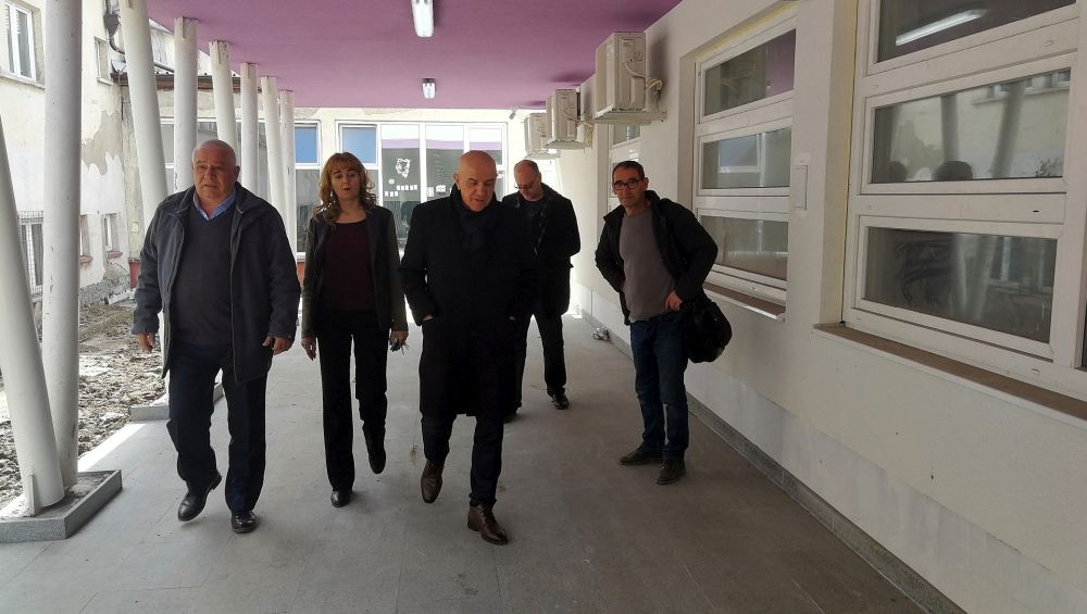 PREMIJER GALIJAŠEVIĆ OBIŠAO ZGRADU NOVE ŠKOLE „HASAN KIKIĆ“ TETOVO