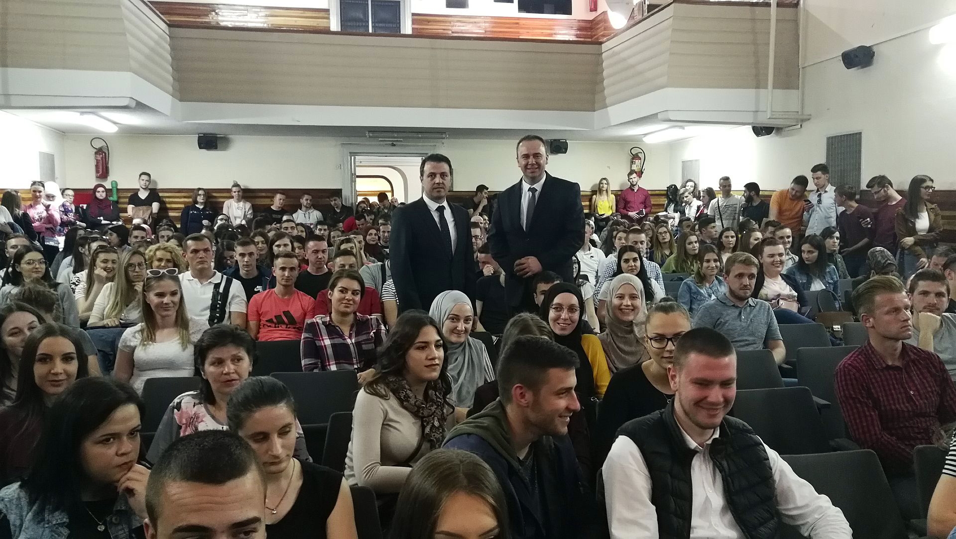 PREMIJER GANIĆ: BORAČKE STIPENDIJE U VISOKOM DOBILO 286 STUDENATA, STOTINU VIŠE NEGO PROŠLE GODINE