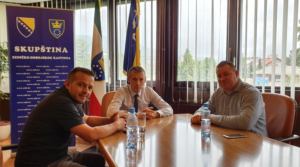PREDSTAVNICI KOMPANIJA FRIGOŠPED D.O.O. I KREDO D.O.O. KOD PREDSJEDAVAJUĆEG SKUPŠTINE ZENIČKO-DOBOJSKOG KANTONA
