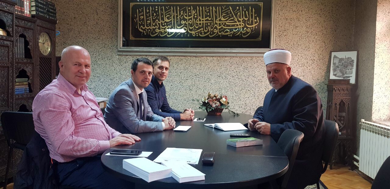 PREMIJER GANIĆ POSJETIO GLAVNOG IMAMA MIZ VISOKO