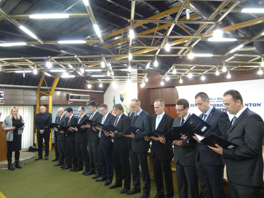 SKUPŠTINA POTVRDILA VLADU ZENIČKO-DOBOJSKOG KANTONA