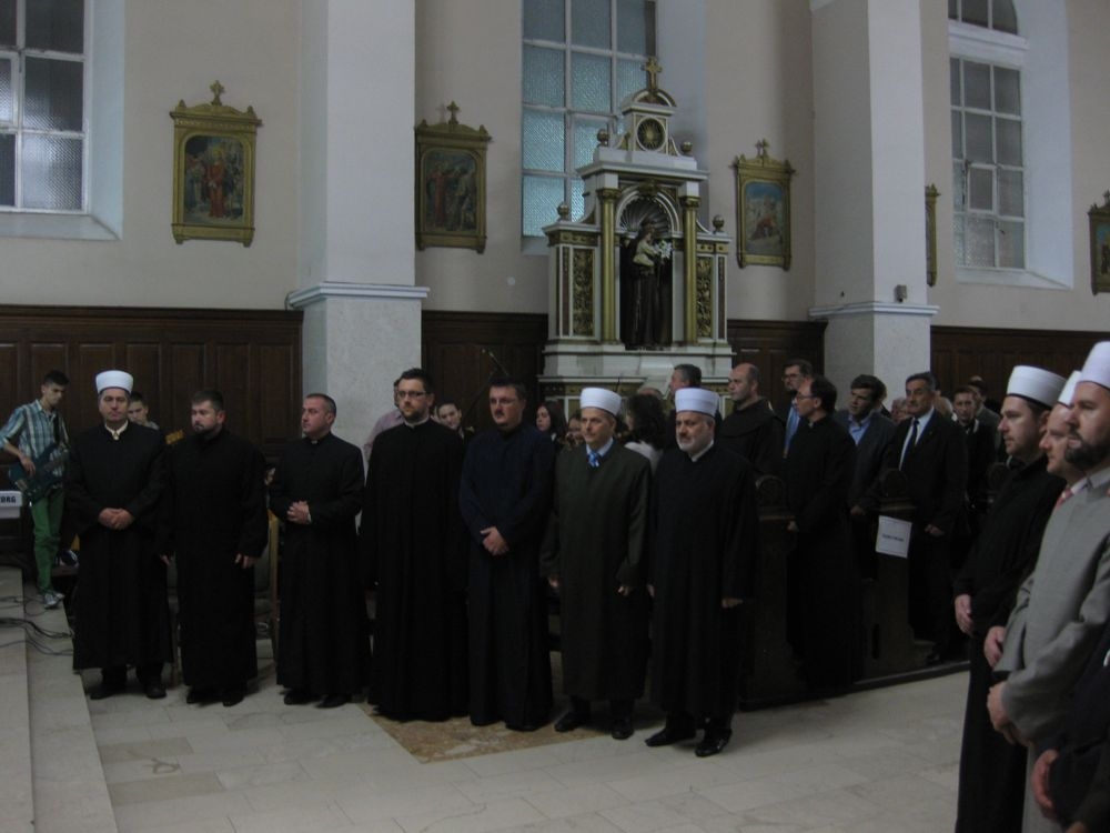 IZJAVA O MIRU U NOĆI ASIZA