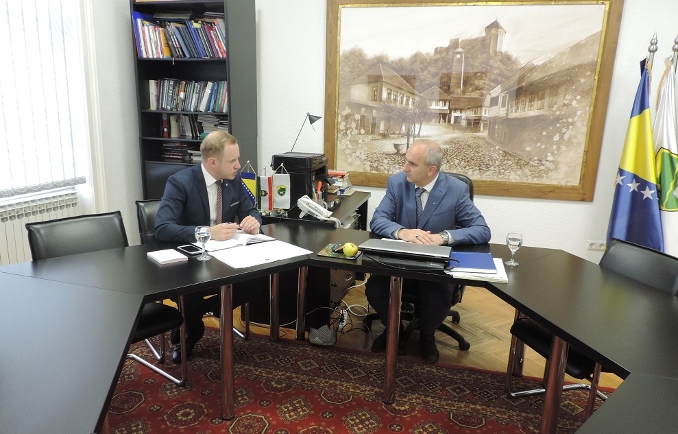 PREDSJEDAVAJUĆI SKUPŠTINE ZENIČKO-DOBOJSKOG KANTONA JASMIN DUVNJAK U RADNOJ POSJETI TEŠNJU