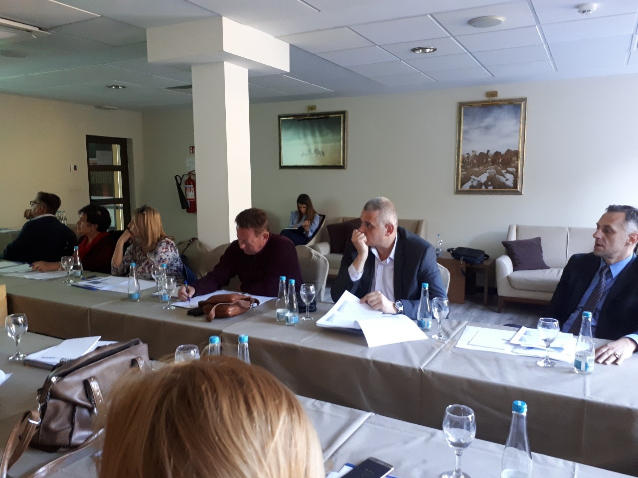 ČLANOVI TIMA VLADE ZDK ZA BORBU I PREVENCIJU KORUPCIJE UČESTVOVALI NA RADIONICI O STRATEŠKOM UPRAVLJANJU U TRAVNIKU