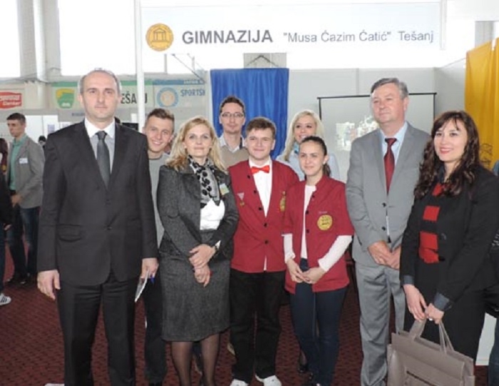 SAJAM FAKULTETA I SREDNJIH ŠKOLA