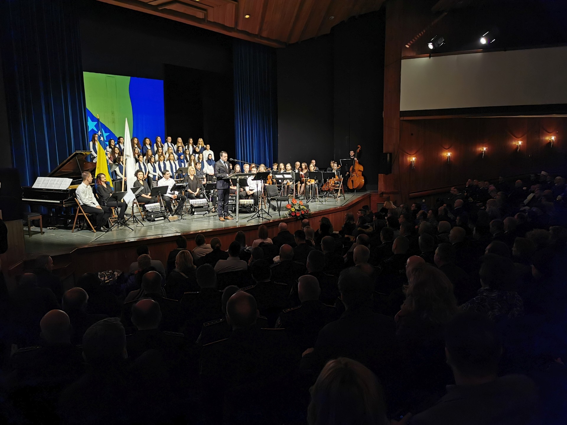 PREMIJER GANIĆ: VRIJEME NIJE NA STRANI KOČNIČARA I RUŠITELJA BIH