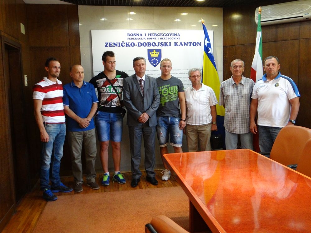 ATLETIČARI ZA PONOS U VLADI KANTONA