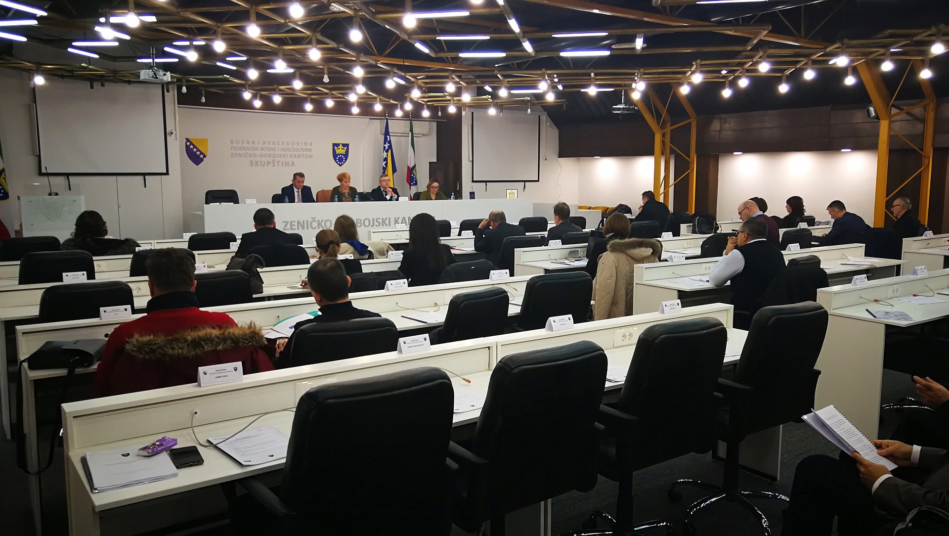 TIM VLADE ZDK PREZENTIRAO PRVI IZVJEŠTAJ O PROVOĐENJU AKCIONOG PLANA ZA BORBU PROTIV KORUPCIJE