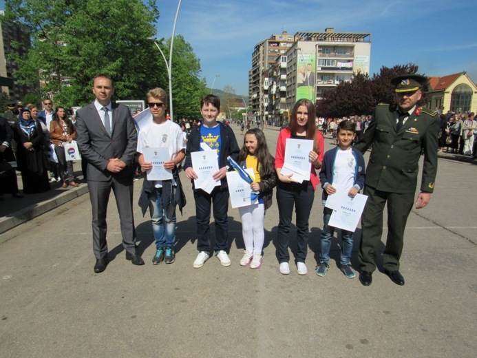 SVEČANO OBILJEŽEN 15. APRIL-DAN ARMIJE RBIH