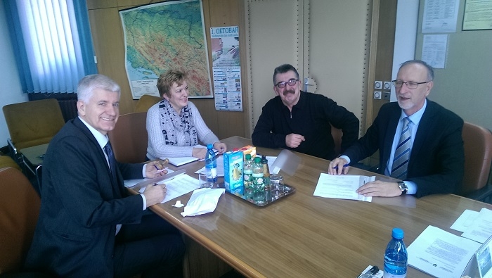 POTPISIAN UGOVOR O PRUŽANJU USLUGA U JU „DOM-PORODICA“ ZENICA