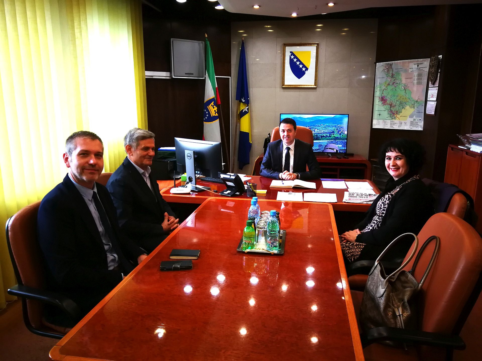 PREMIJER GANIĆ RAZGOVARAO S DELEGACIJOM BZK PREPOROD I MEDICE ZENICA