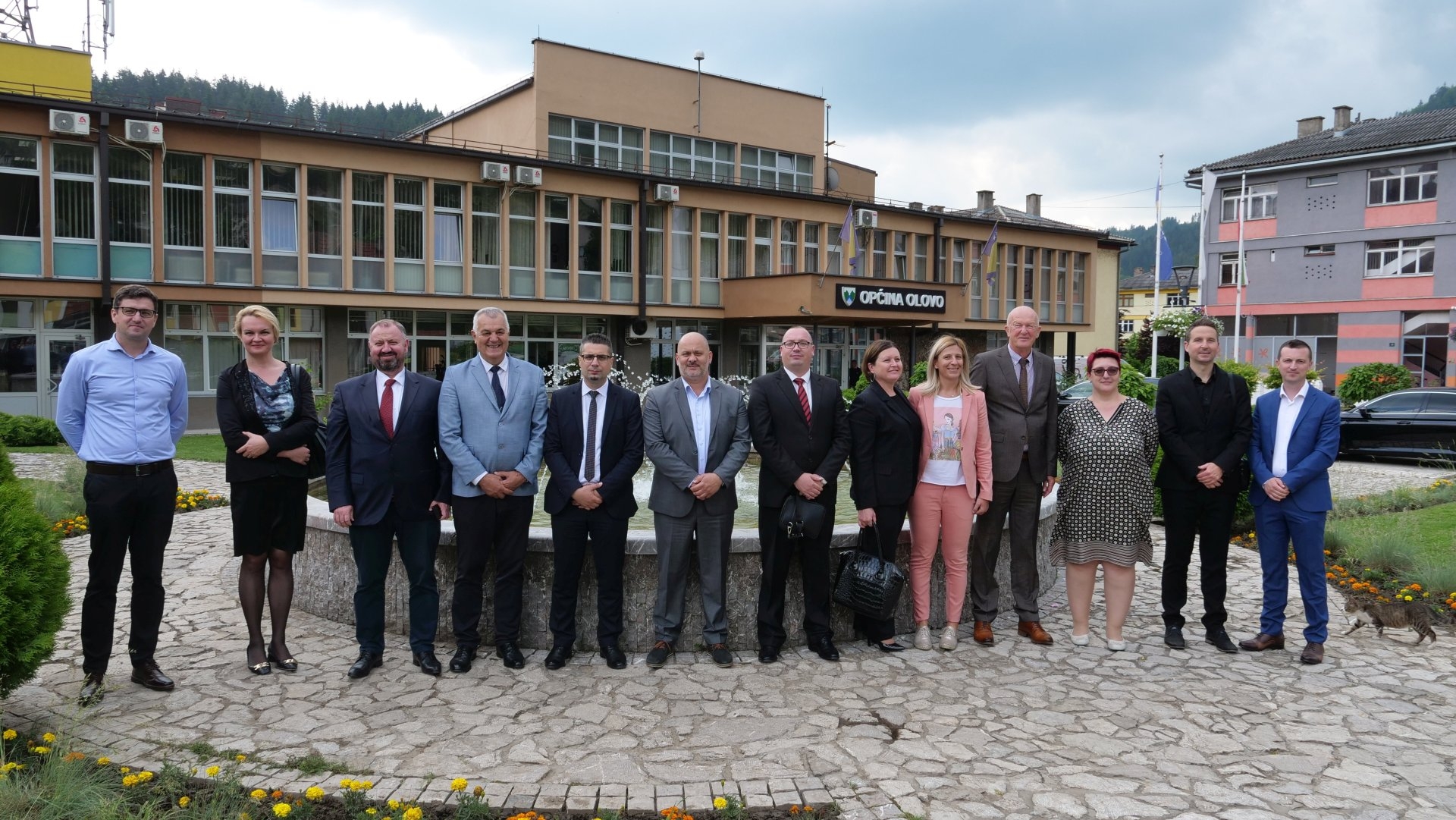ČLANOVI VLADE NA ČELU S PREMIJERKOM AMROM MEHMEDIĆ BORAVILI U RADNOJ POSJETI OPĆINI OLOVO