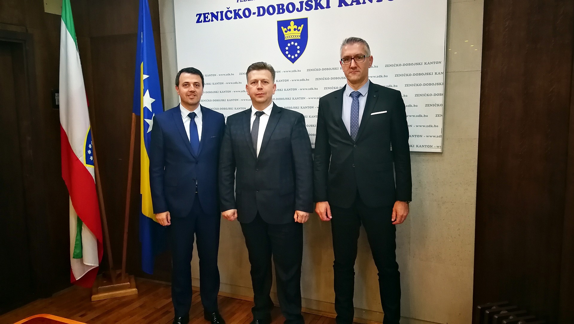 SASTANAK O POLOŽAJU RADNIKA KOJI PRIMAJU PLAĆU IZ BUDŽETA ZDK: ISPLATA REGRESA 9. AVGUSTA