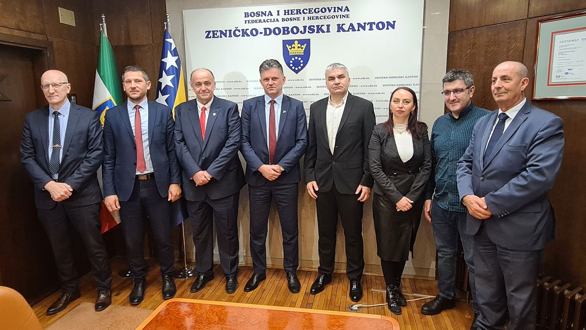 NOVIM KOLEKTIVNIM UGOVOROM PLAĆE DOKTORA MEDICINE I STOMATOLOGIJE U ZDK POVEĆANE ZA 11,5 POSTO