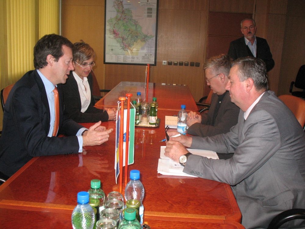 AMBASADOR GB CASEY U ZDK