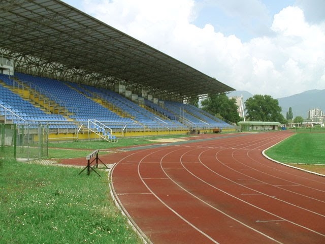 VLADA ZDK ODOBRILA 50.000,00 KM ZA REKONSTRUKCIJU ATLETSKOG STADIONA “KAMBEROVIĆA POLJE“