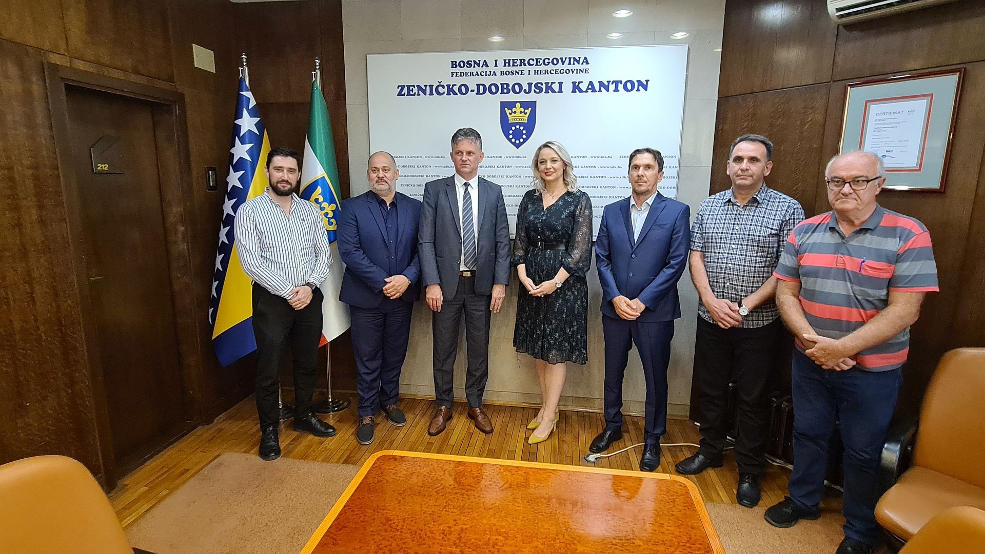 MINISTARSTVO PRIVREDE SA 200.000,00 KM FINANSIRA PROJEKTE TURISTIČKE INFRASTRUKTURE U SEDAM GRADOVA I OPĆINA U ZDK