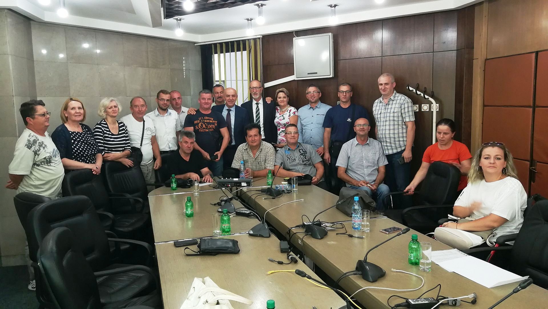 ZA FINASIRANJE RADA I PROJEKTE 13 NEVLADINIH ORGANIZACIJA VLADA ZDK ODOBRILA 70.300 KM