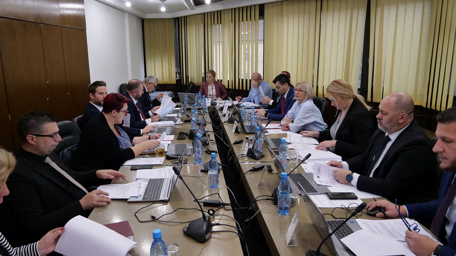 BUDŽETSKIM KORISNICIMA U ZDK ISPLAĆENA JEDNOKRATNA POMOĆ OD 1.080 KM