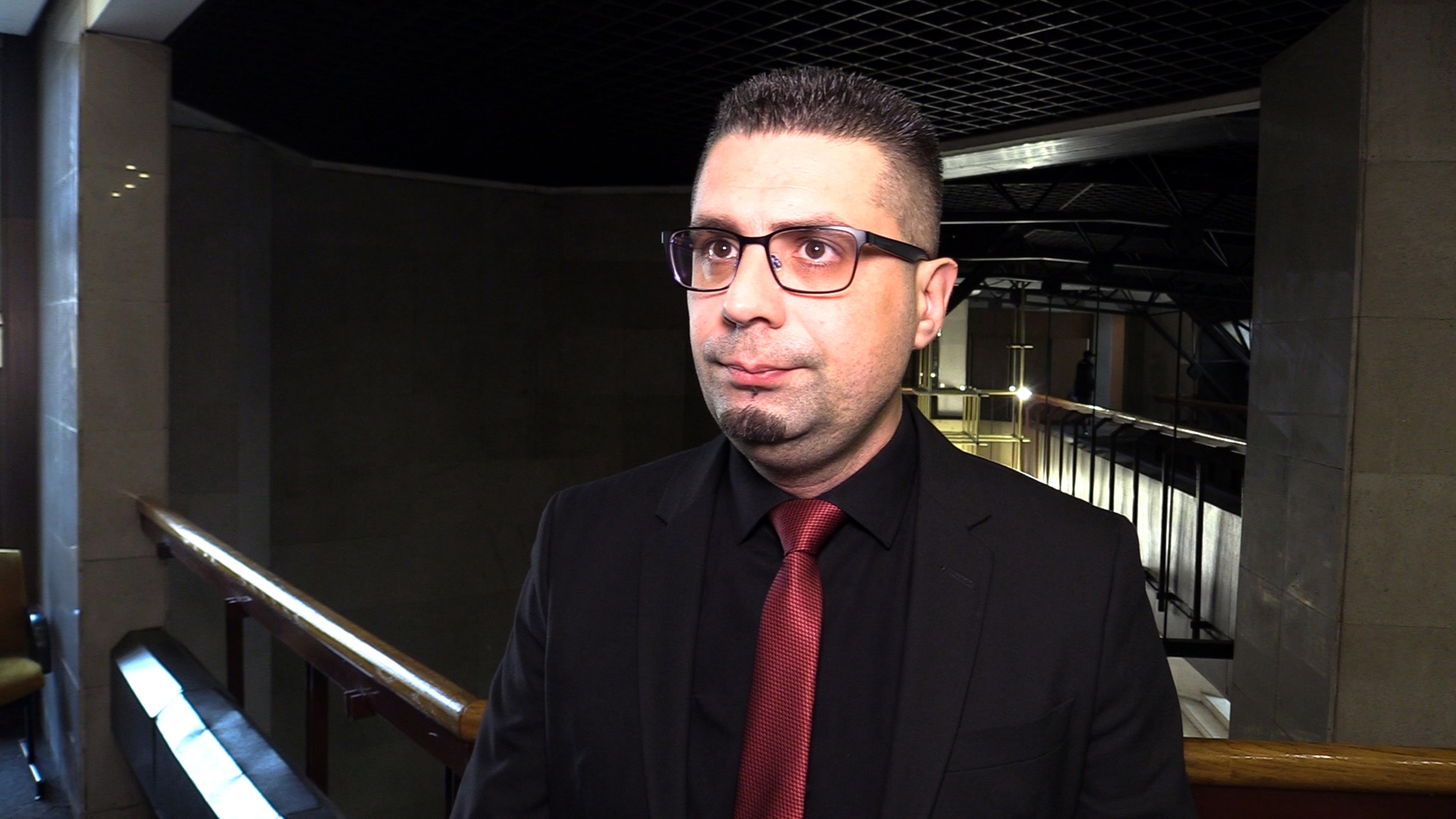 VLADA ZDK USVOJILA PROGRAM KAPITALNIH ULAGANJA UPRAVE POLICIJE: PREDVIĐENA KUPOVINA NOVIH PIŠTOLJA, VOZILA, OPREME I NOVOG STACIONARNOG RADARA