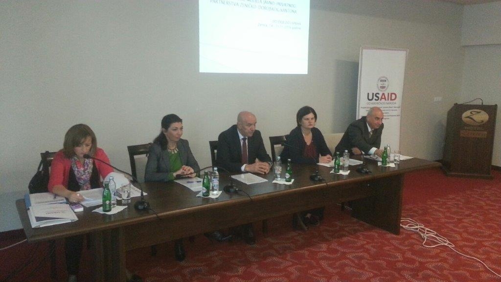 ODRŽANE JAVNE KONSULTACIJE U IZRADI PODZAKONSKIH AKATA IZ  ZAKONA O JAVNO-PRIVATNOM PARTNERSTVU ZDK