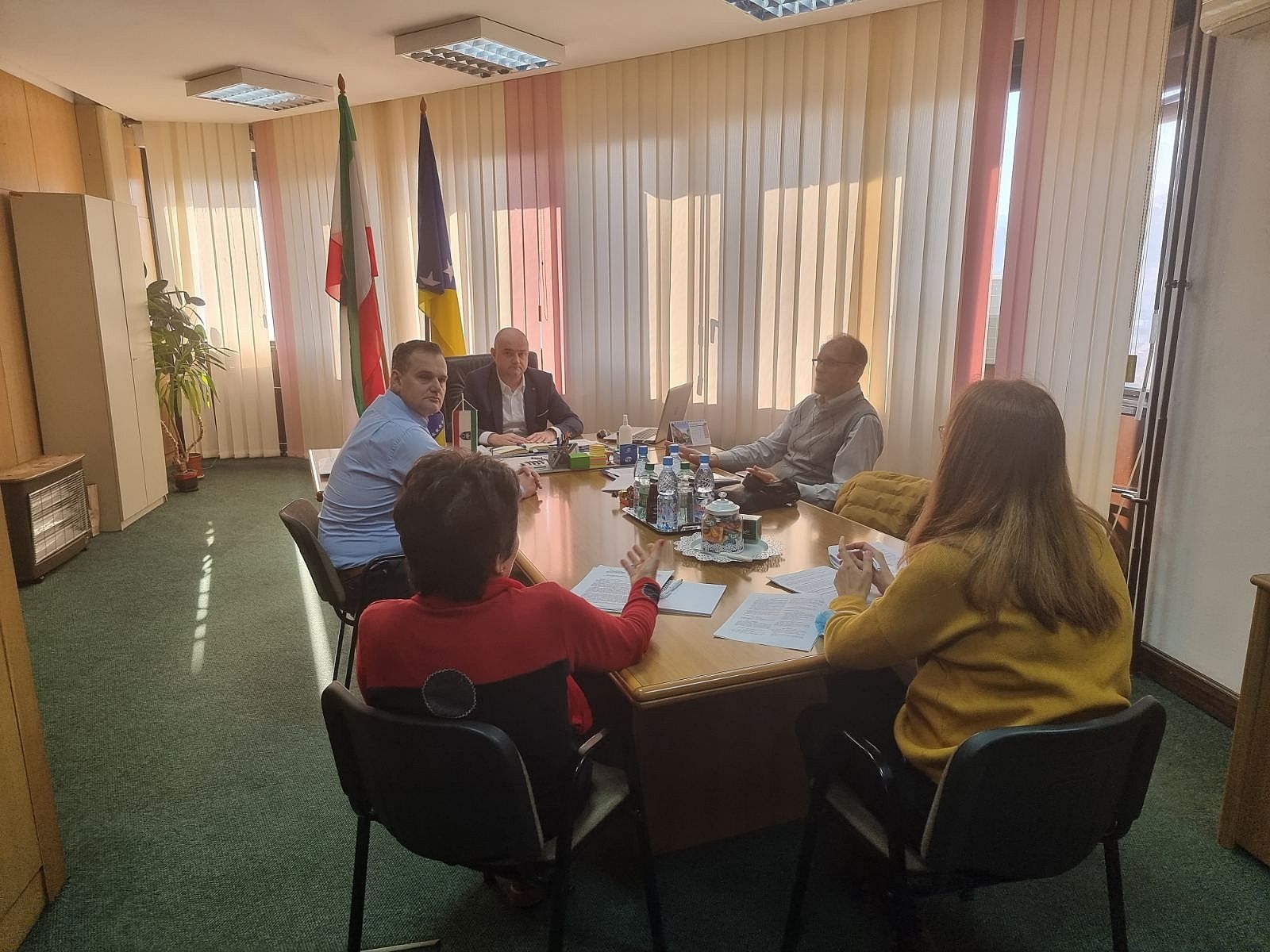 MINISTAR HADŽIĆ I DIREKTOR ALIČIĆ RAZGOVARALI O PROVEDBI KANTONALNOG OPERATIVNOG PLANA ODBRANE OD POPLAVA