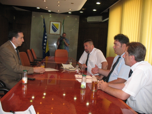 Kolektivni ugovori „gase“ radna mjesta i cijela preduzeća